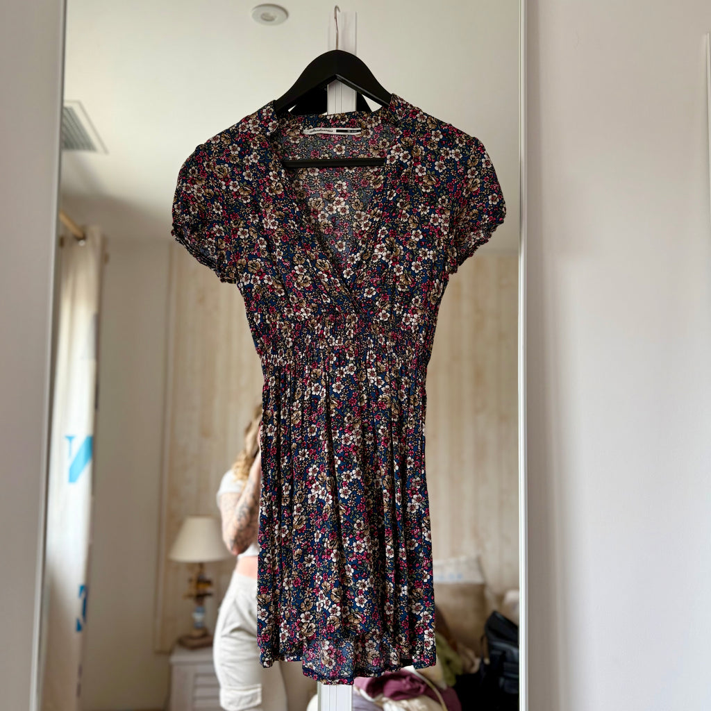 Robe fleurie "Stradivarius"